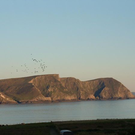 Achill Isle House Bed & Breakfast Keel  Екстериор снимка
